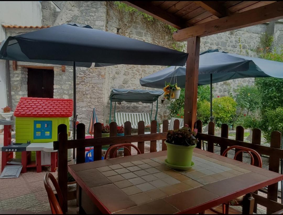 Villa La Casa Nel Borgo Forlì del Sannio Esterno foto