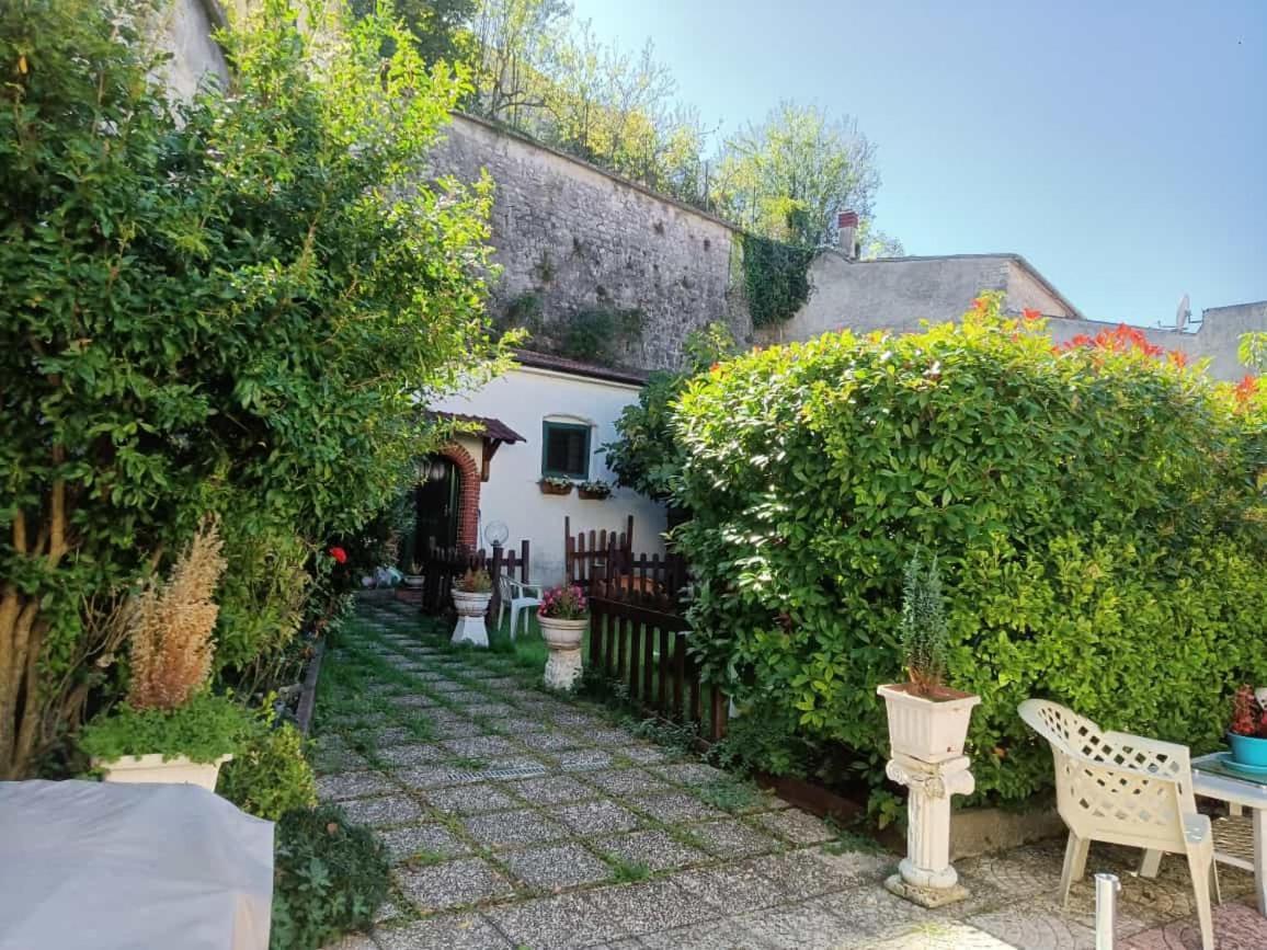 Villa La Casa Nel Borgo Forlì del Sannio Esterno foto
